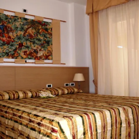 Daire Welcoming Flat Next To The Sea For Up To 6 Guests